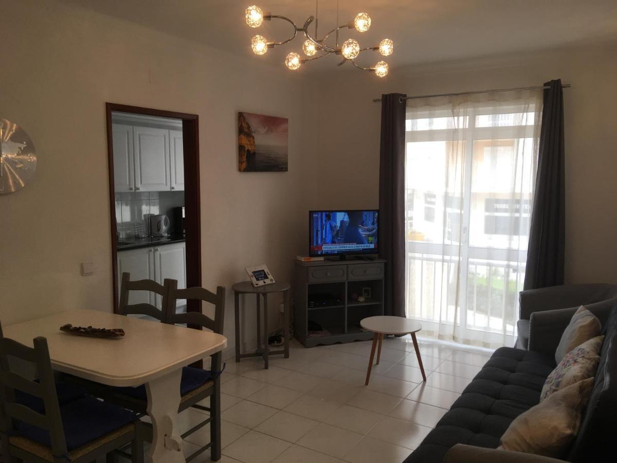 1A Atlantico - Casas & Papeis Apartment อาร์มาซอง เด เปรา ภายนอก รูปภาพ